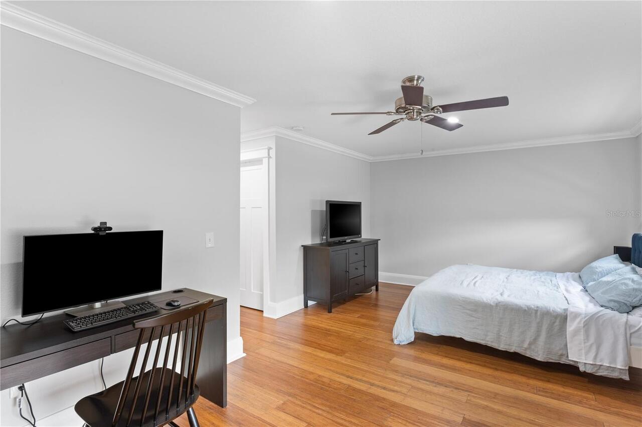 Listing Photo 18