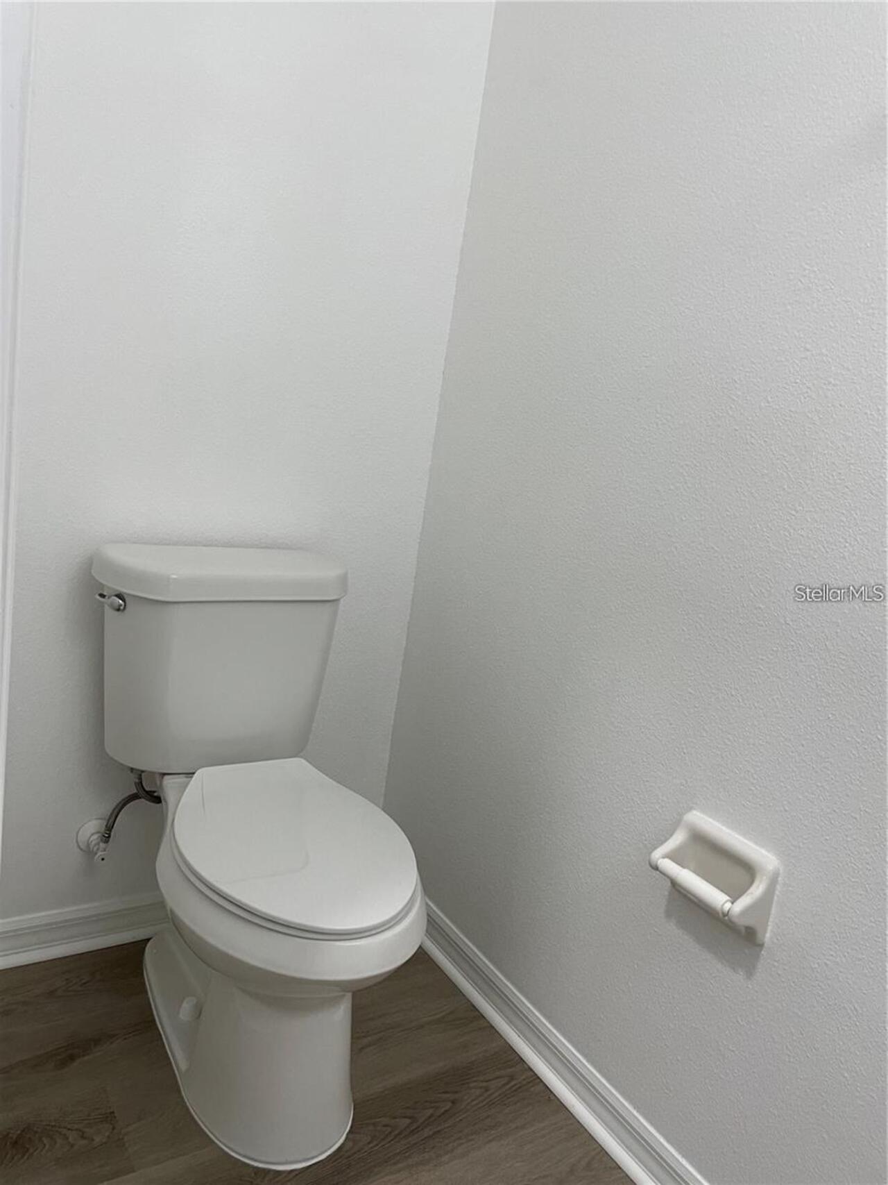 Listing Photo 9