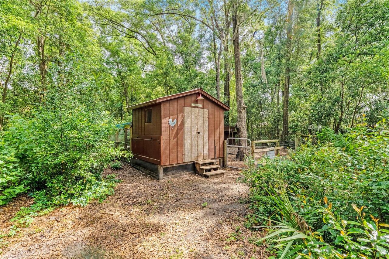 Listing Photo 9