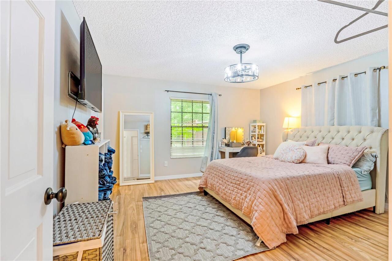 Listing Photo 26