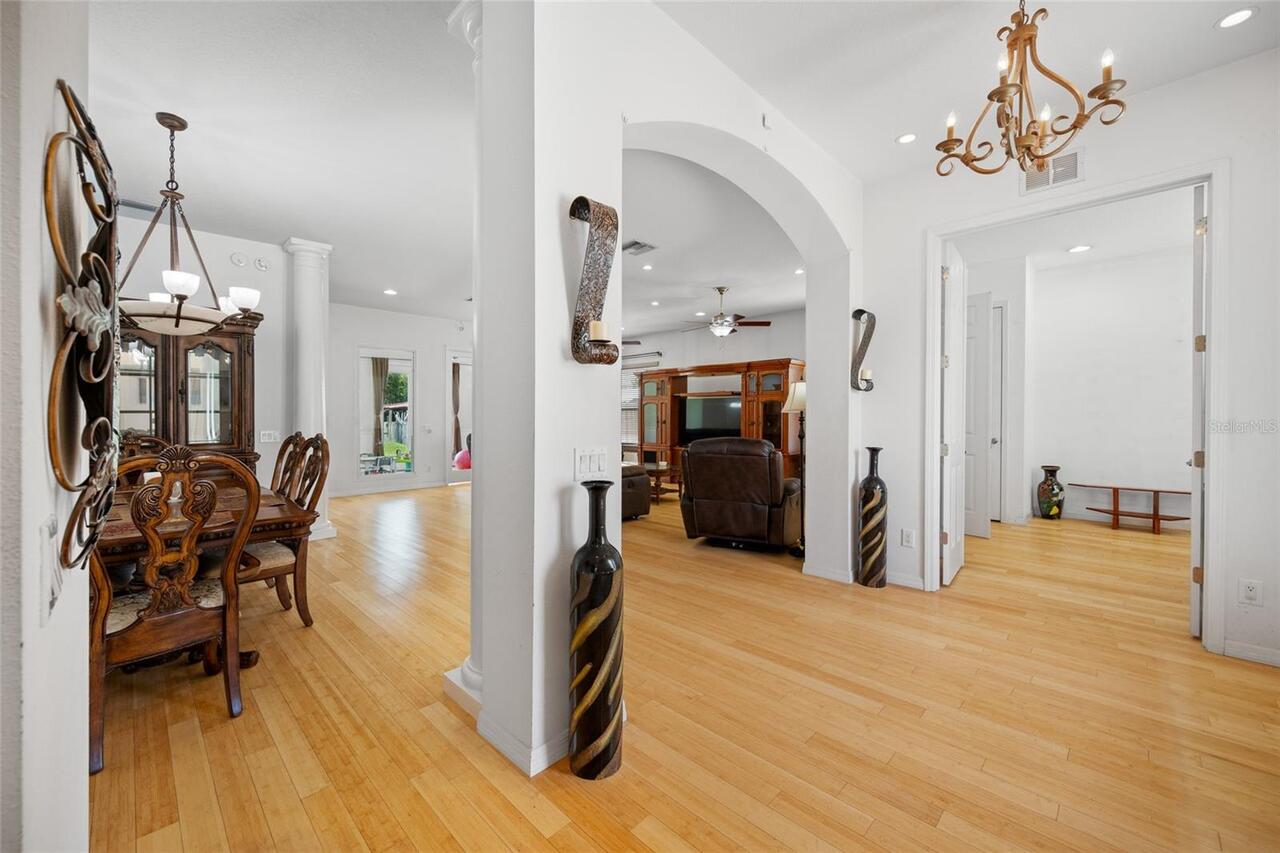Listing Photo 10