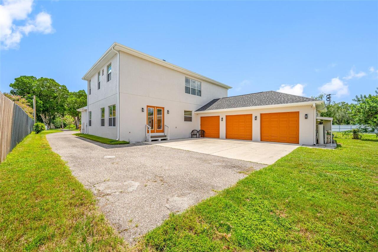 Listing Photo 43