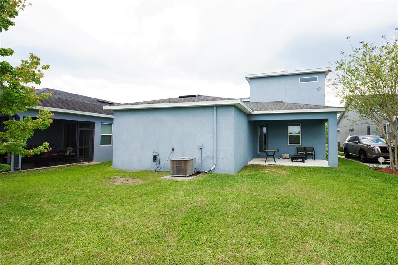 Listing Photo 6