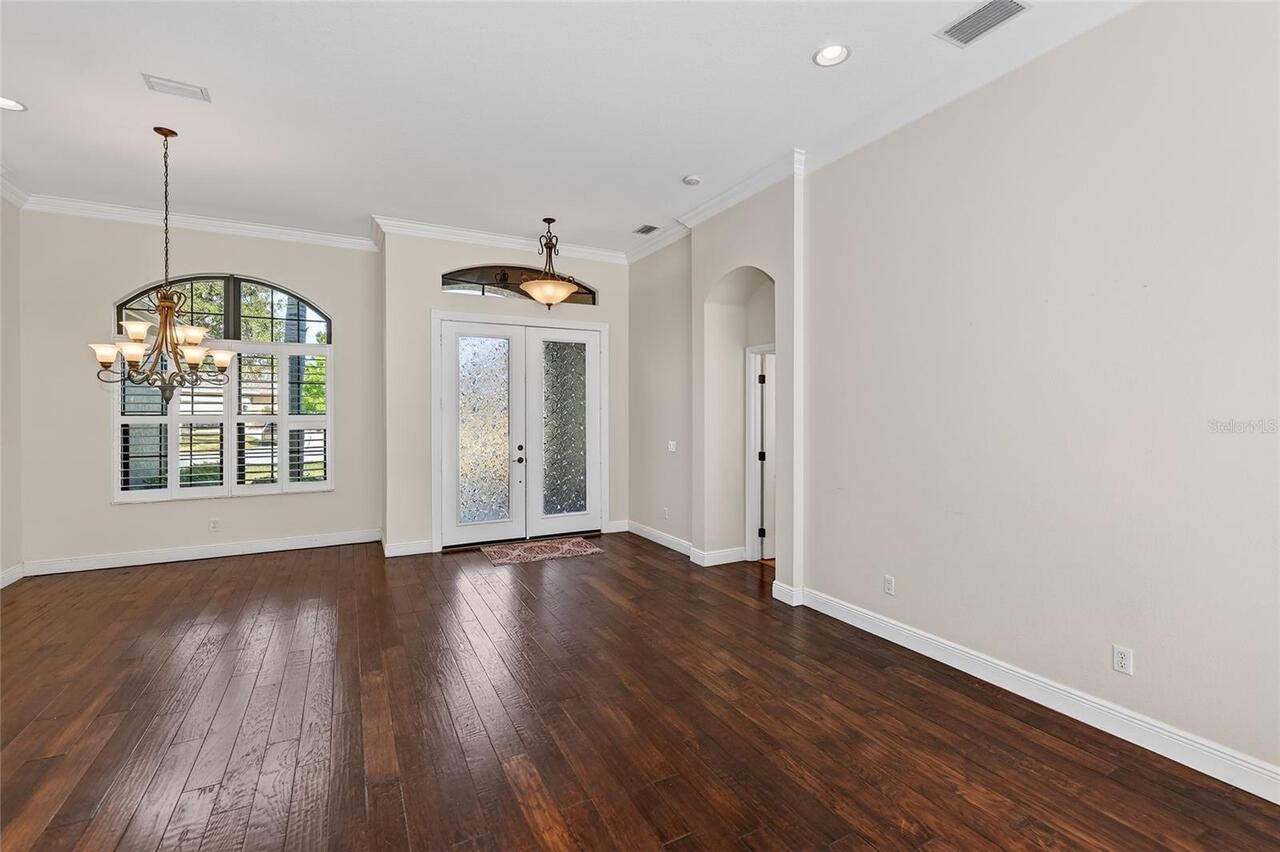 Listing Photo 7