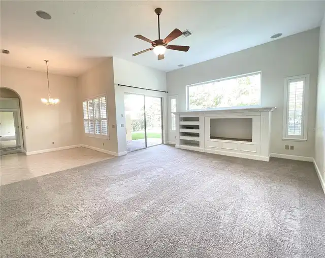 Listing Photo 14