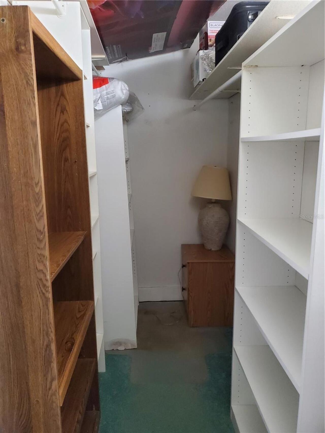 Listing Photo 12