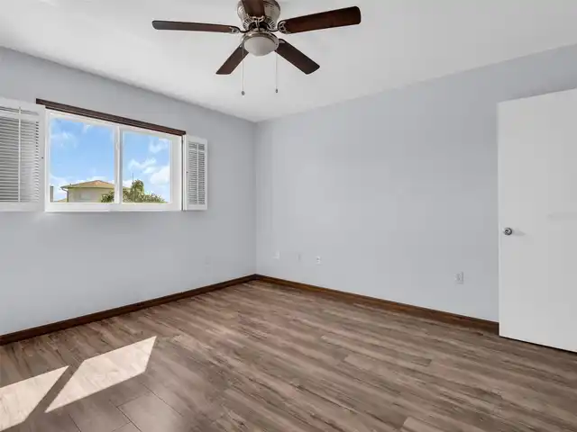 Listing Photo 31