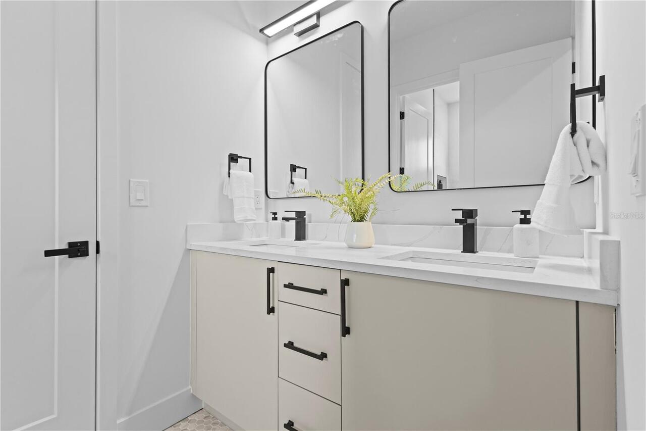 Listing Photo 75