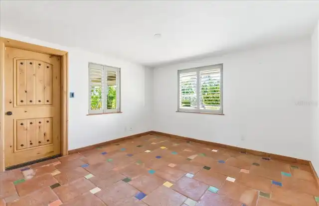 Listing Photo 32