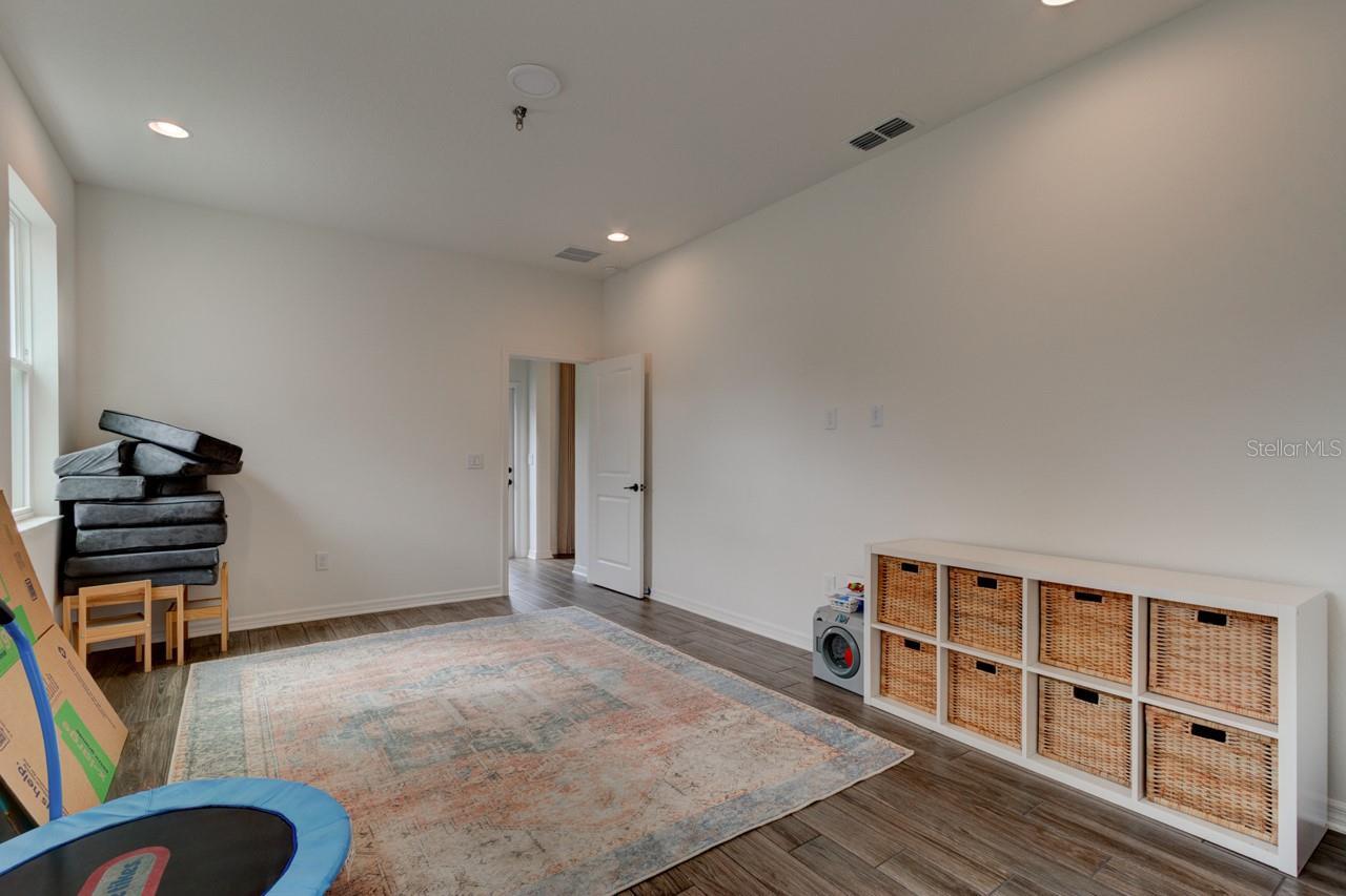 Listing Photo 22