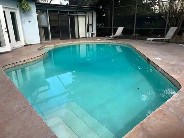 Listing Photo 10