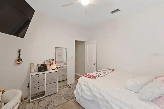 Listing Photo 34