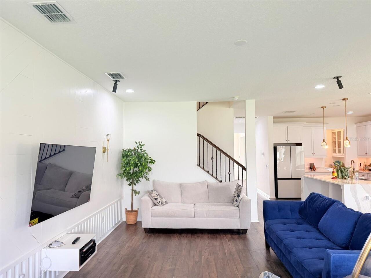 Listing Photo 38