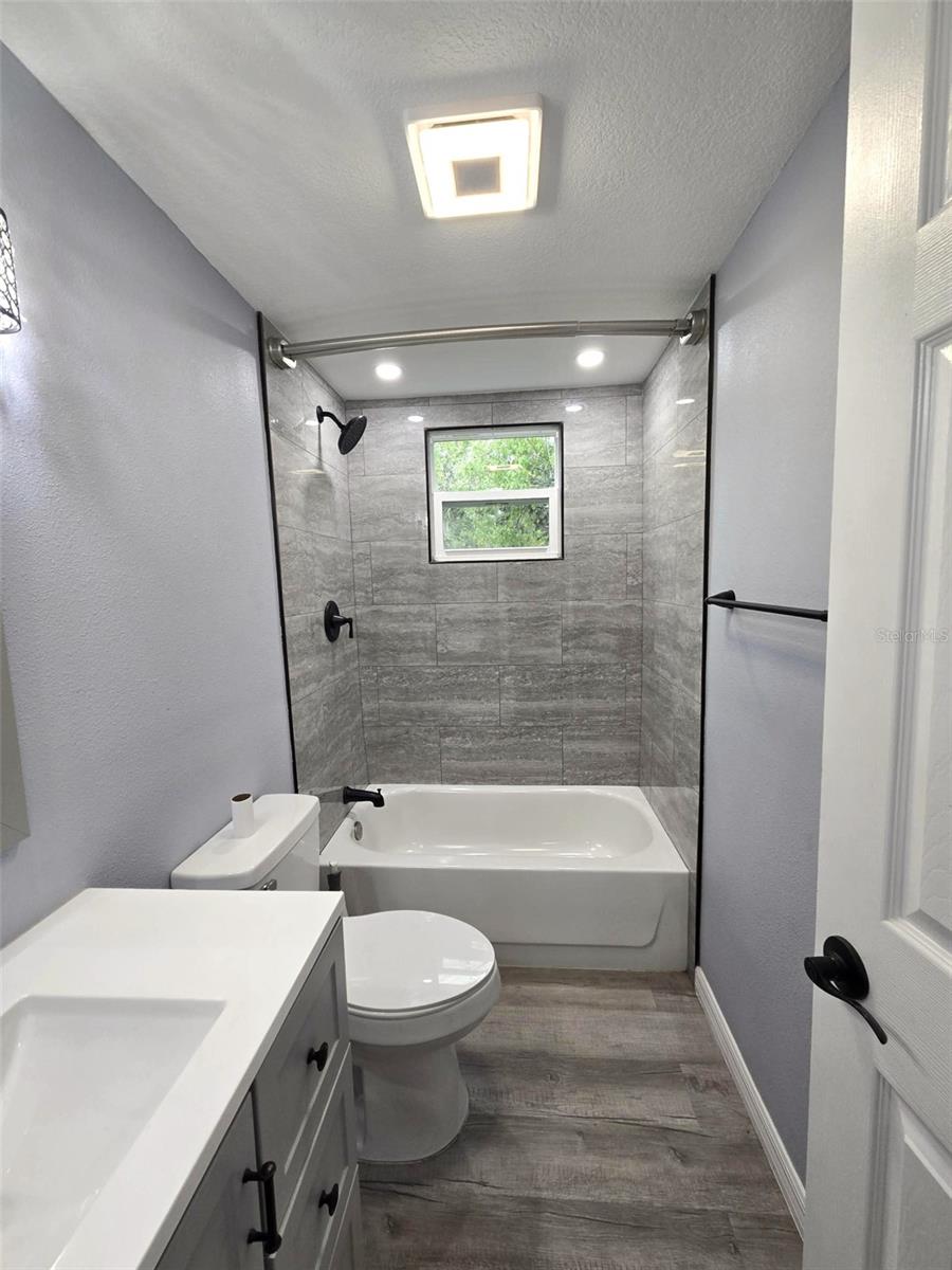 Listing Photo 24