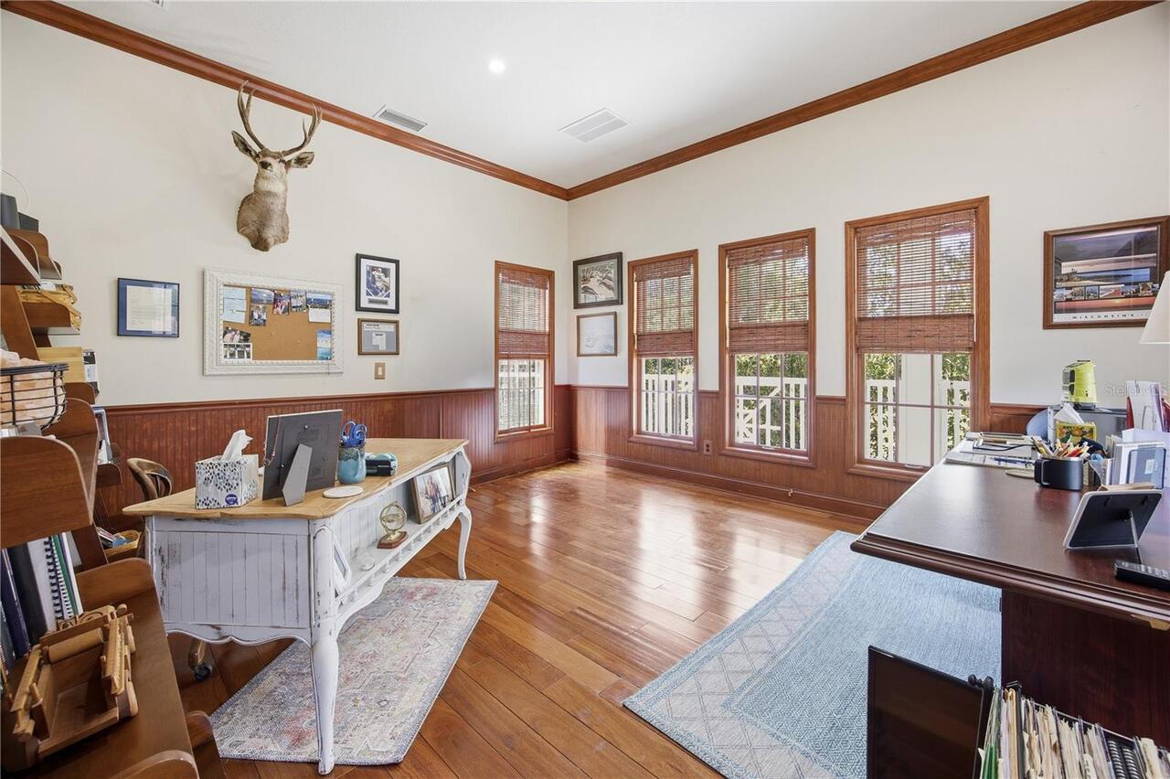 Listing Photo 10