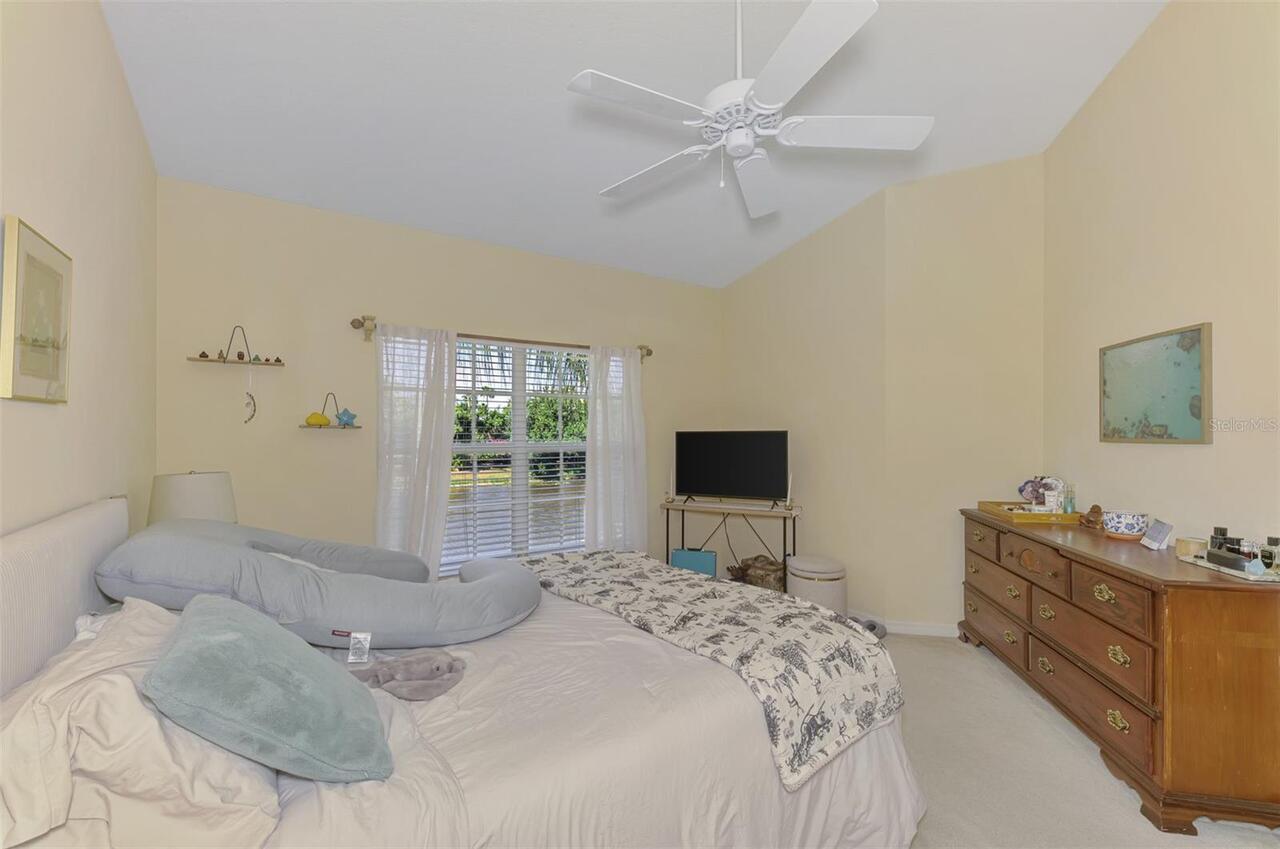 Listing Photo 42