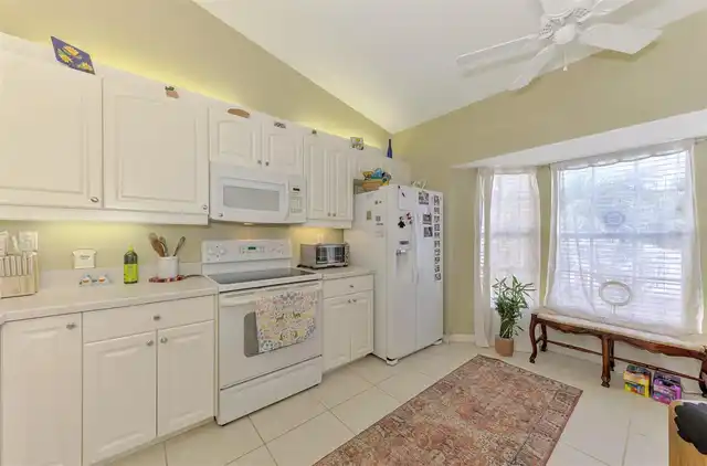 Listing Photo 34