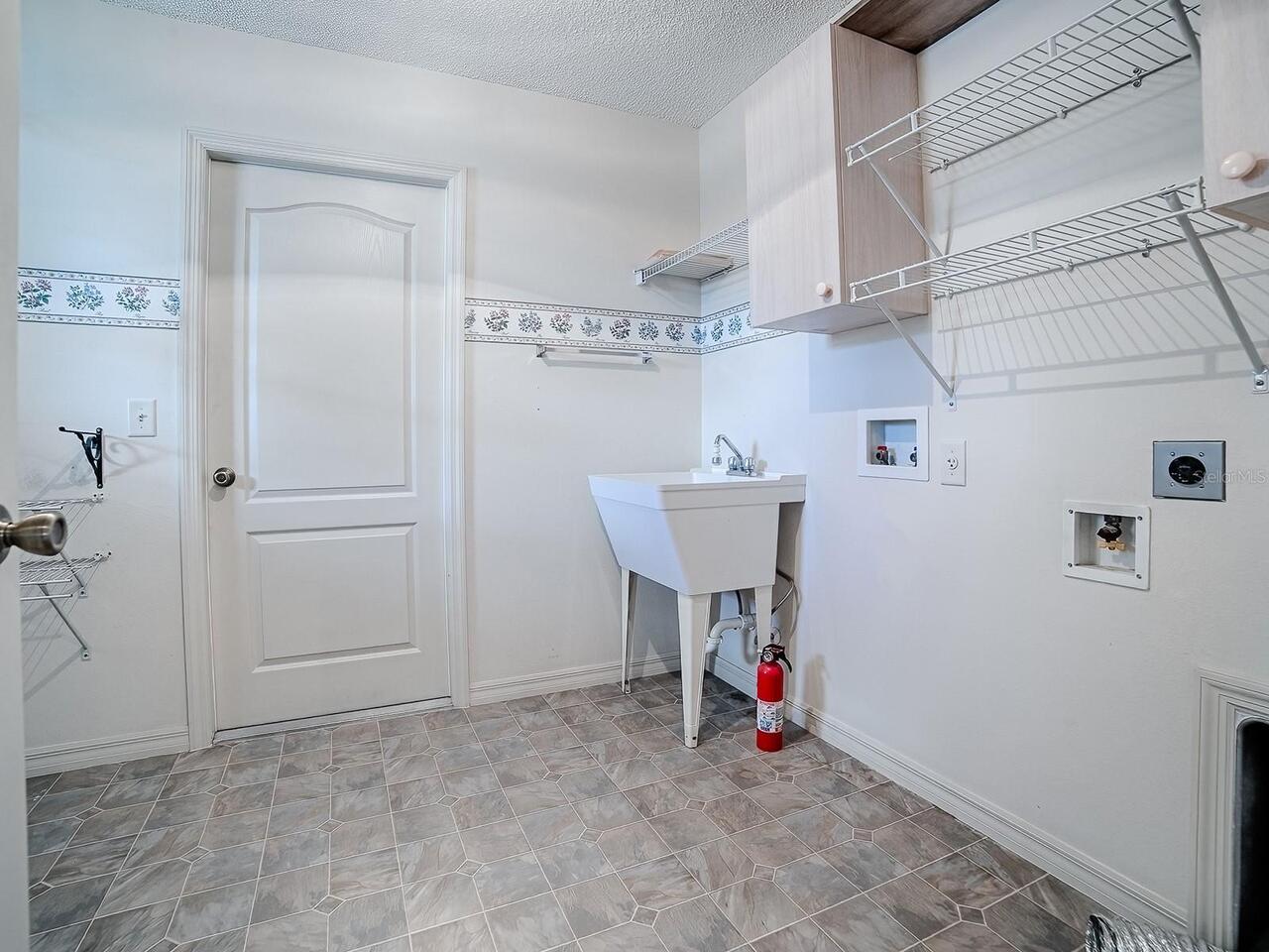 Listing Photo 25