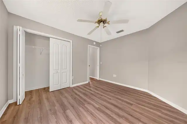 Listing Photo 34