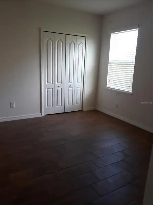 Listing Photo 10