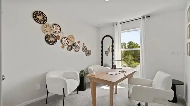 Listing Photo 10
