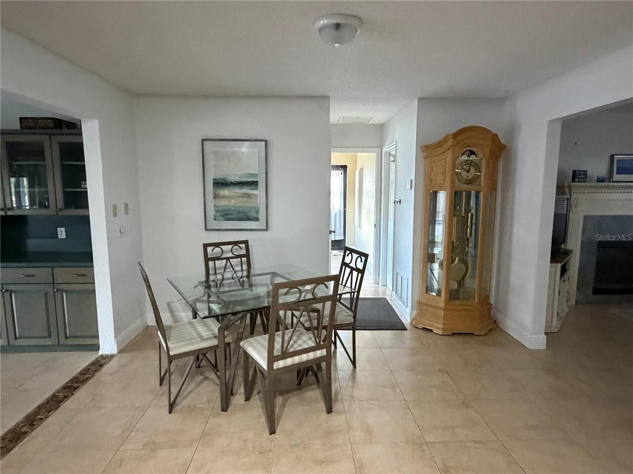 Listing Photo 16