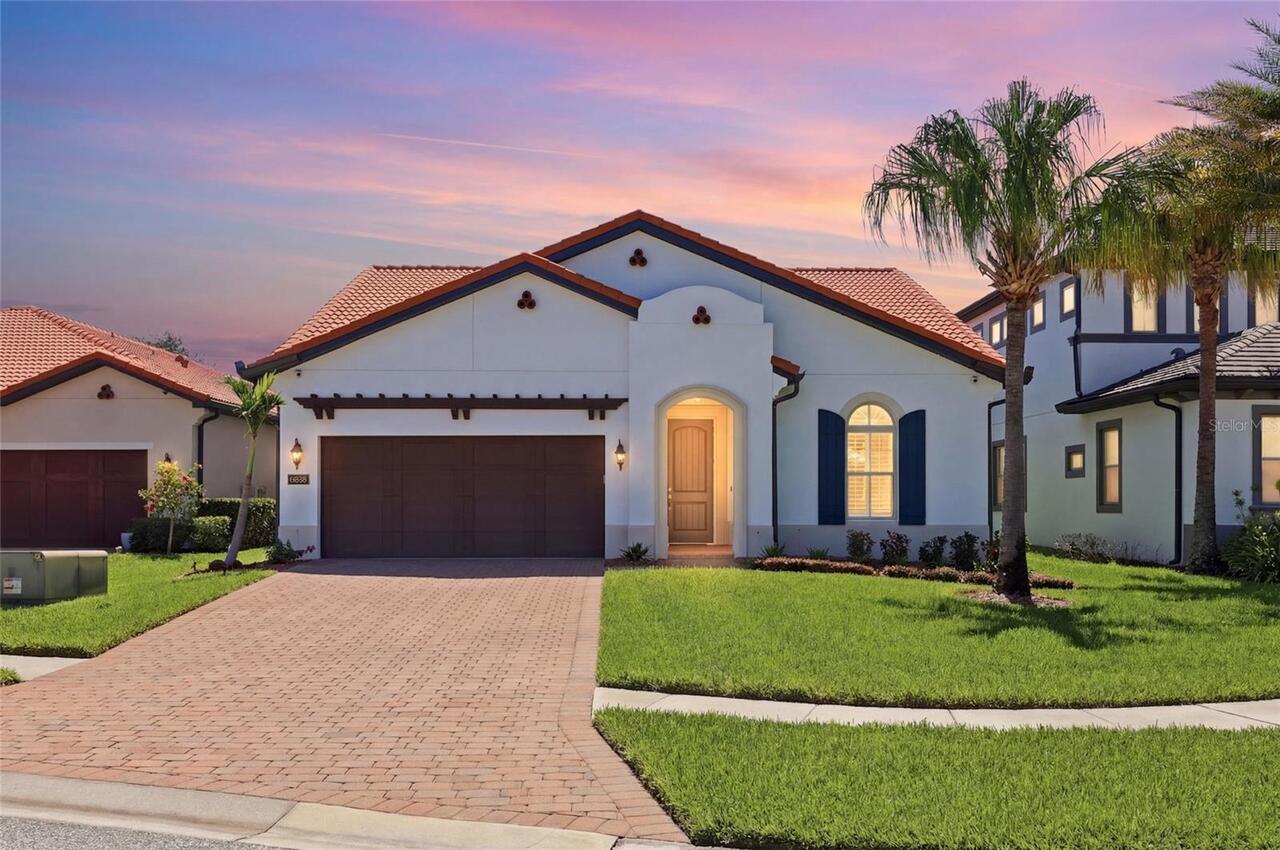 4BR, Home, 2BA, $965,000
Read More