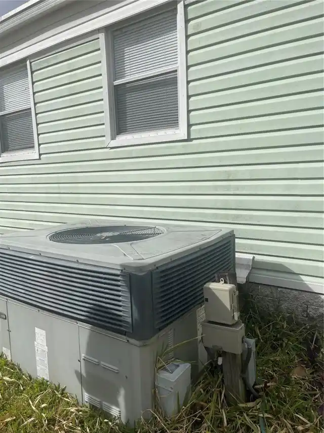 Listing Photo 16