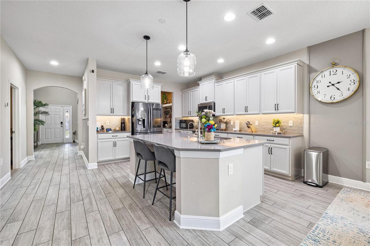 Listing Photo 18