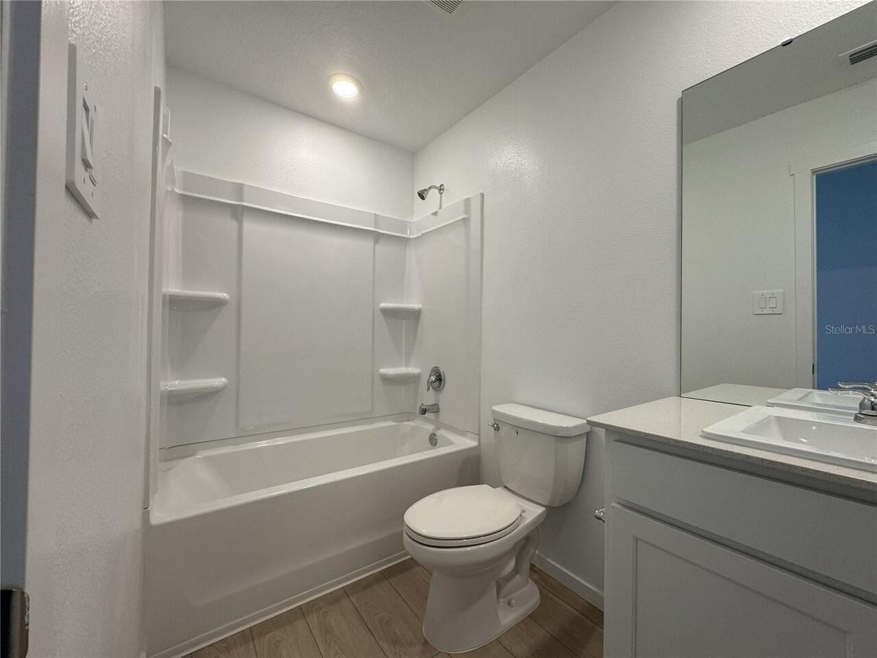 Listing Photo 17