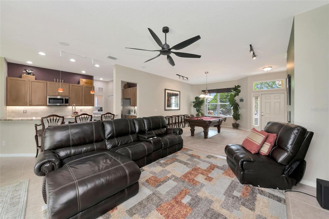 Listing Photo 14