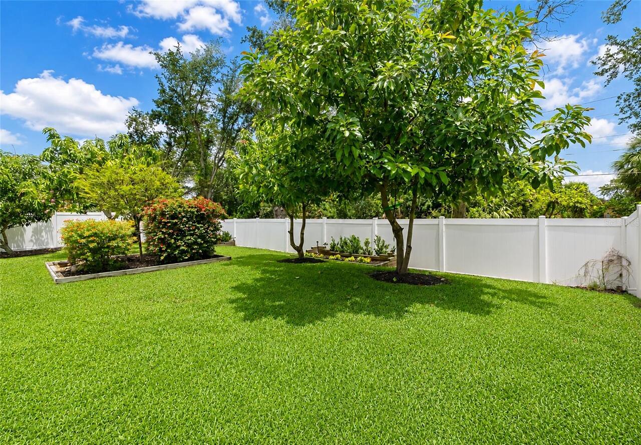 Listing Photo 37