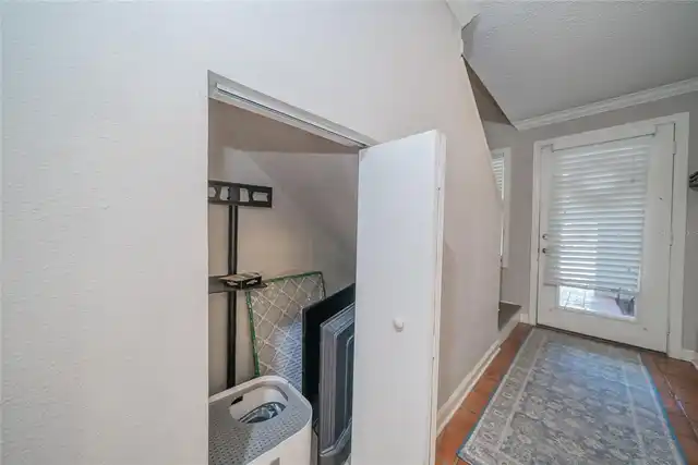 Listing Photo 32