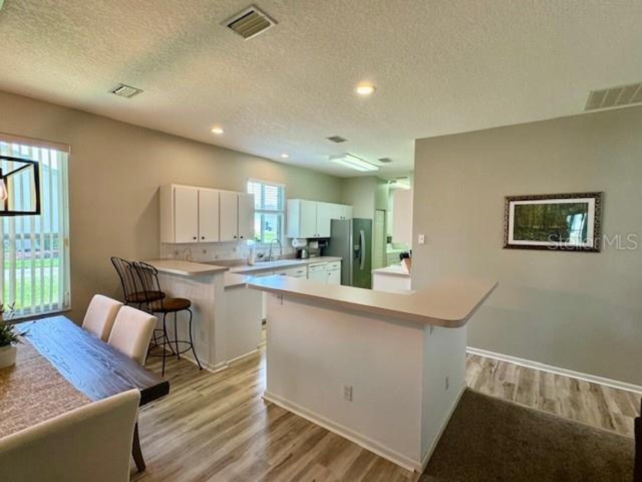 Listing Photo 7