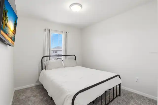Listing Photo 16