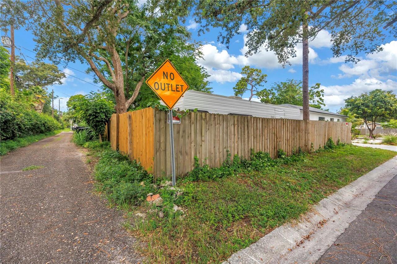 Listing Photo 42