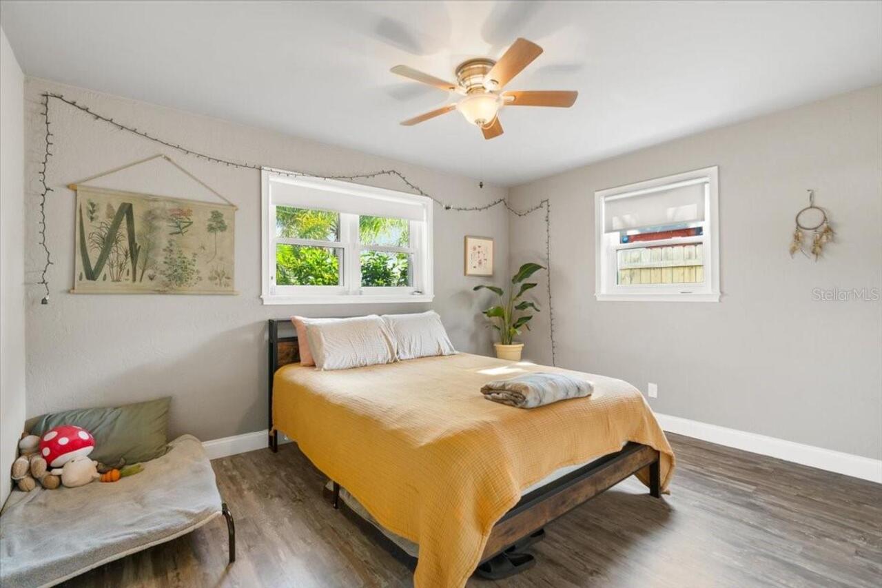Listing Photo 18