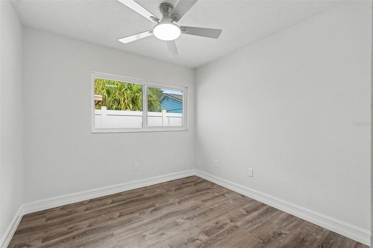 Listing Photo 23