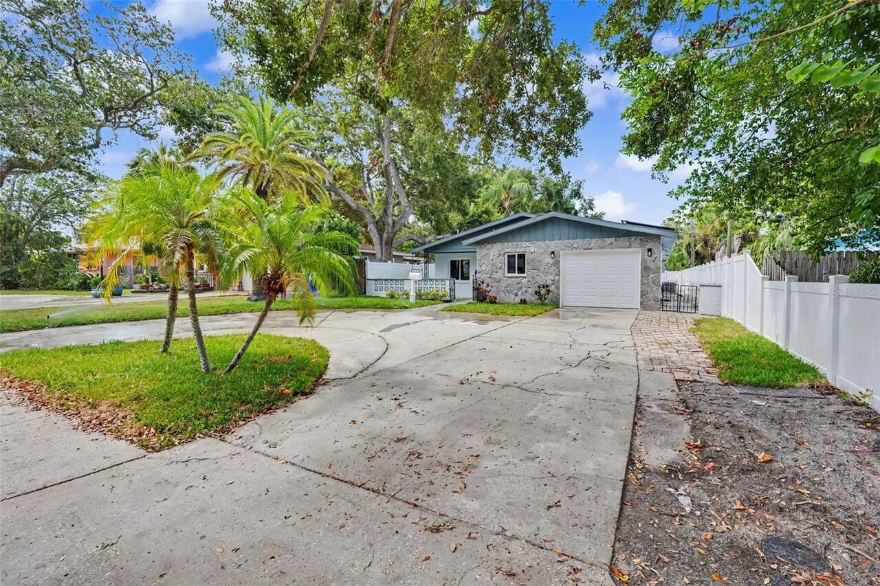Listing Photo 43