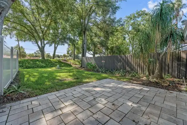 Listing Photo 23