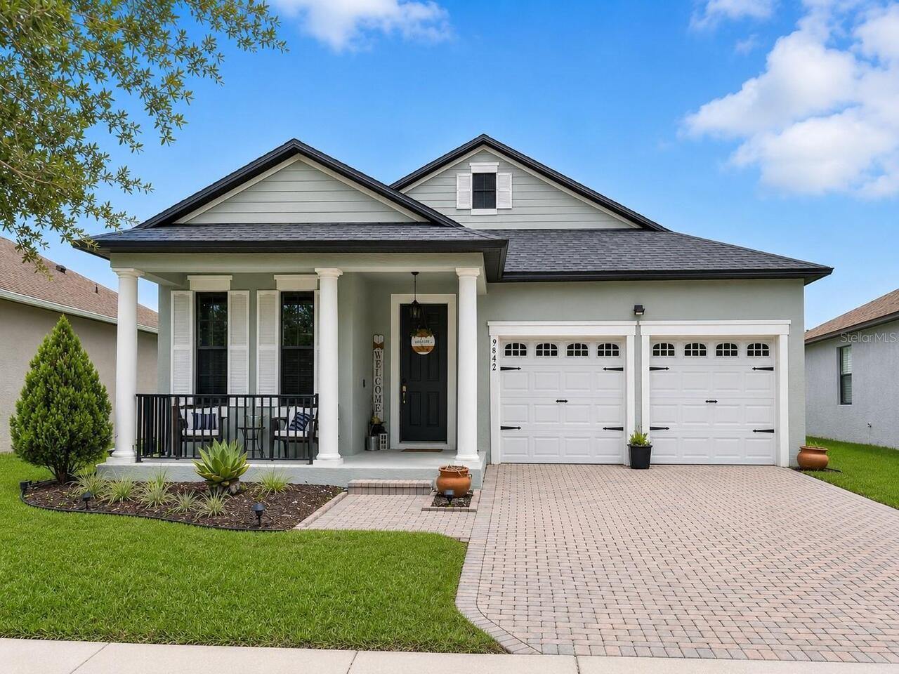 3BR, Residential Lease, 2BA, $2,600
Read More