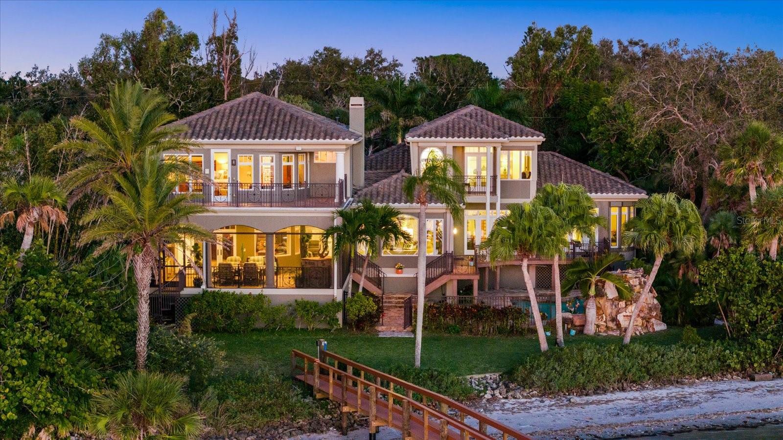 4BR, Home, 4BA, $4,995,000
Read More