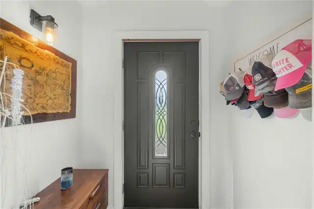 Listing Photo 7