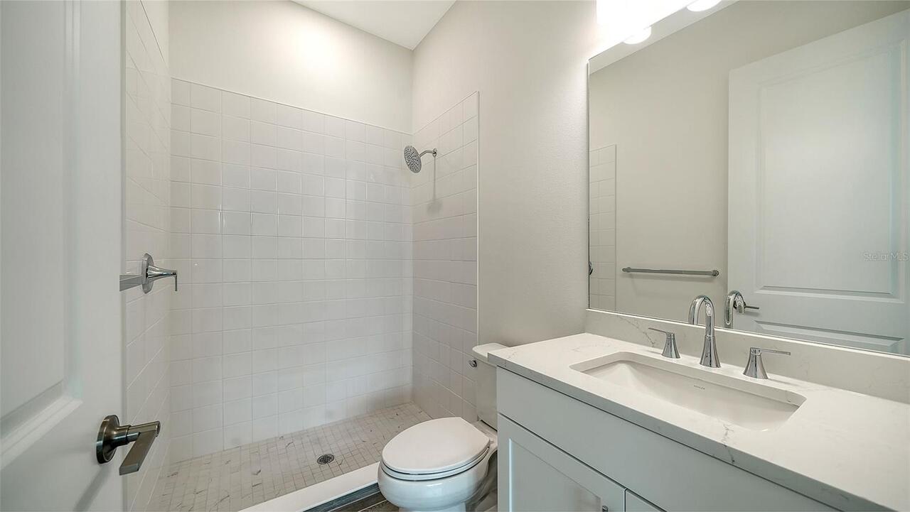 Listing Photo 33