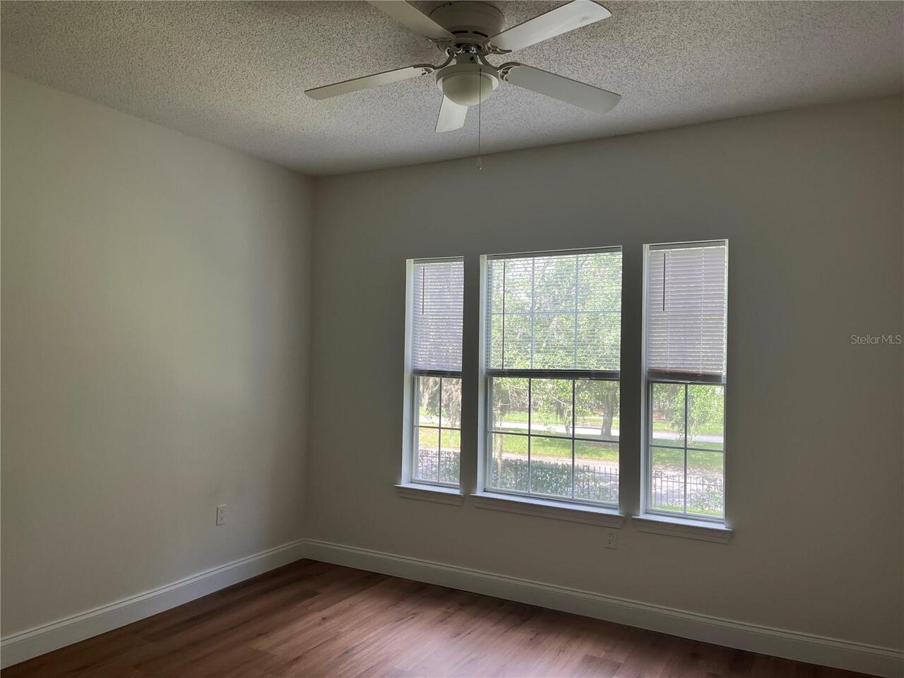 Listing Photo 28