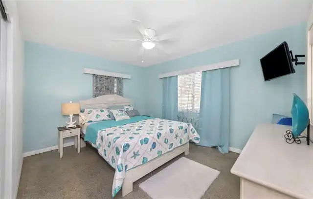 Listing Photo 38