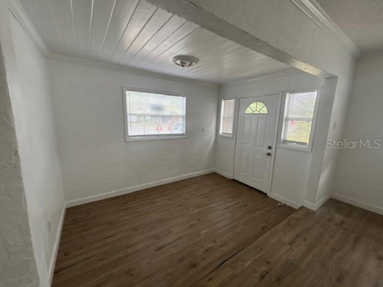 Listing Photo 7