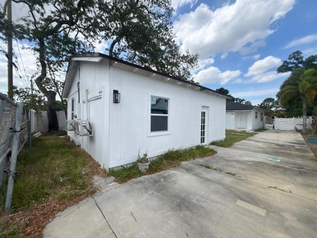 Listing Photo 11
