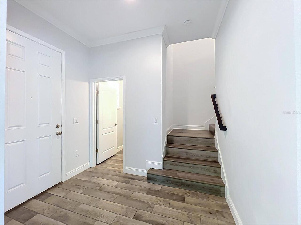 Listing Photo 9