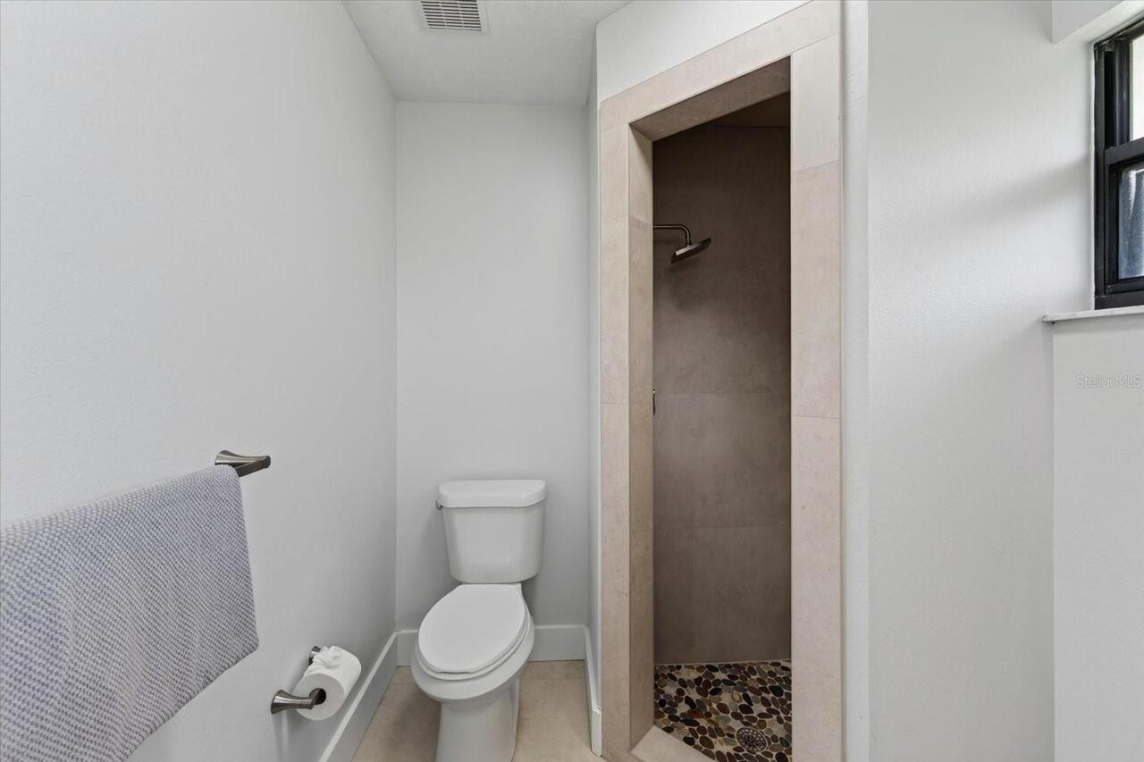 Listing Photo 41